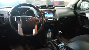 Toyota Land Cruiser Prado 2014 года, 201 217 км - вид 5