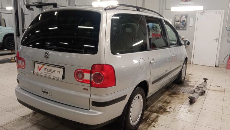 Volkswagen Sharan 2003 года, 290 000 км - вид 3
