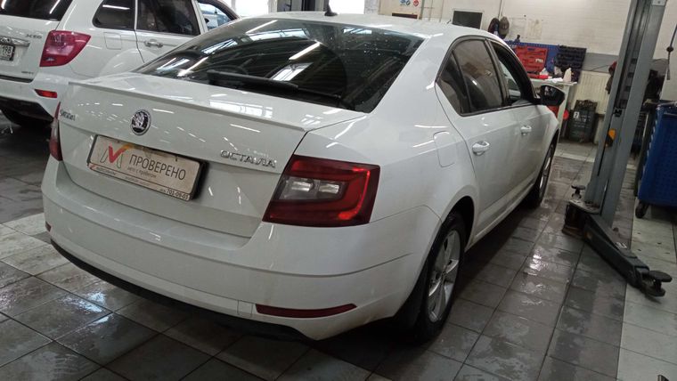 Skoda Octavia 2019 года, 83 000 км - вид 3
