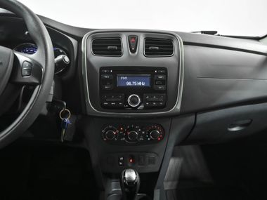 Renault Sandero Stepway 2017 года, 37 702 км - вид 10