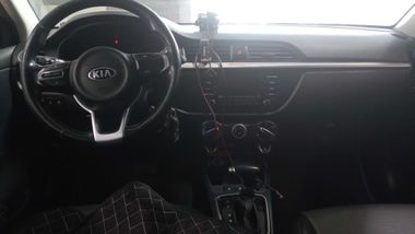Kia Rio 2017 года, 214 225 км - вид 5