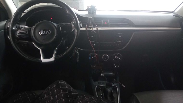 Kia Rio 2017 года, 214 225 км - вид 5