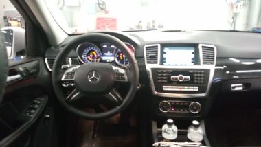 Mercedes-Benz GL-класс 2015 года, 219 803 км - вид 5