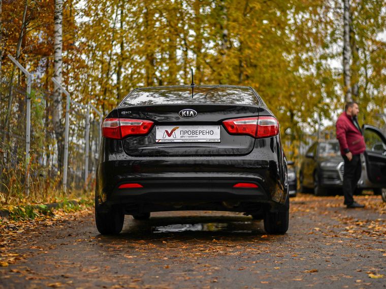KIA Rio 2013 года, 85 700 км - вид 4