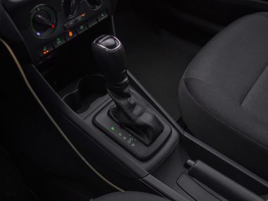Skoda Rapid 2018 года, 88 000 км - вид 8