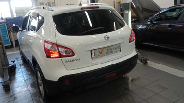 Nissan Qashqai 2010 года, 159 871 км - вид 3