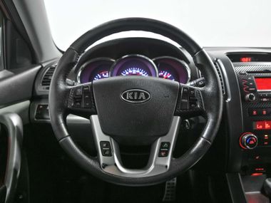 KIA Sorento 2011 года, 200 879 км - вид 9