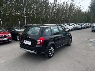 ВАЗ (LADA) Granta Cross 2023 года, 35 958 км - вид 4