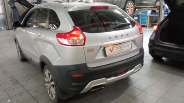 ВАЗ (LADA) XRAY Cross 2020 года, 76 512 км - вид 4