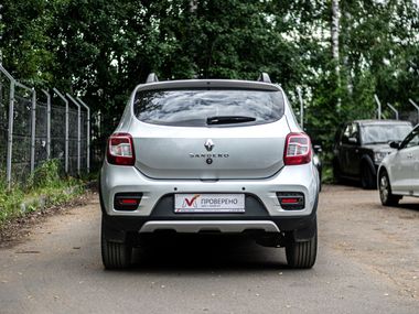 Renault Sandero Stepway 2022 года, 59 782 км - вид 4