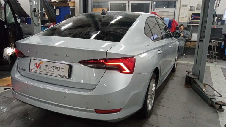 Skoda Octavia 2021 года, 292 435 км - вид 3