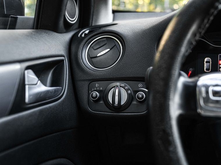 Ford Mondeo 2011 года, 233 719 км - вид 10