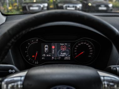 Ford Mondeo 2011 года, 233 719 км - вид 5