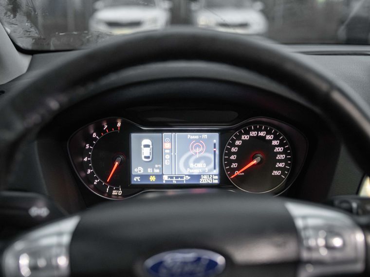 Ford Mondeo 2011 года, 233 719 км - вид 5