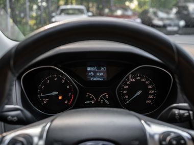 Ford Focus 2011 года, 214 709 км - вид 5
