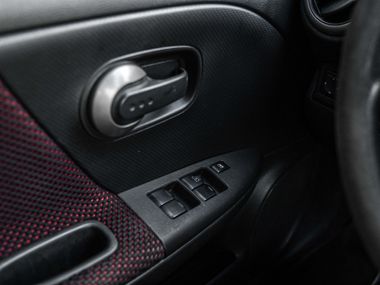 Nissan Note 2008 года, 250 000 км - вид 11