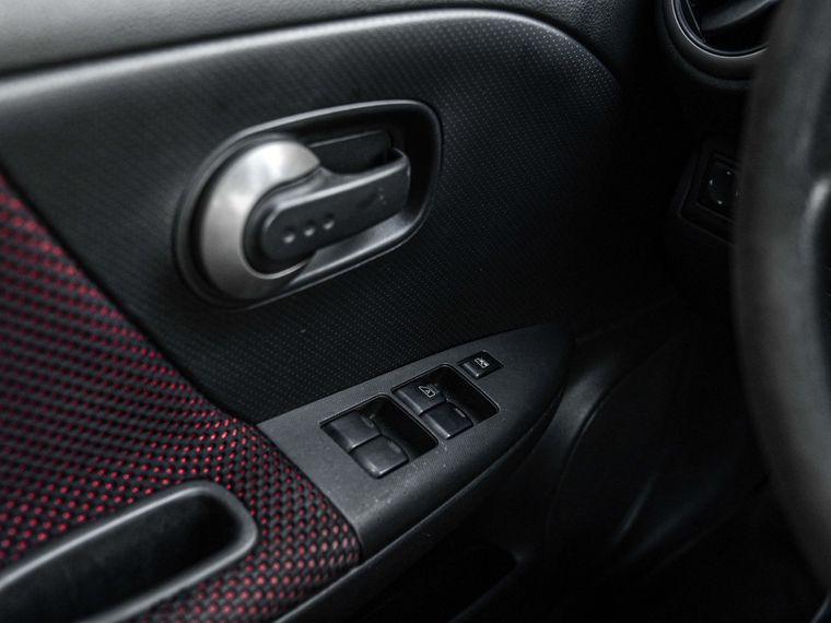 Nissan Note 2008 года, 250 000 км - вид 11