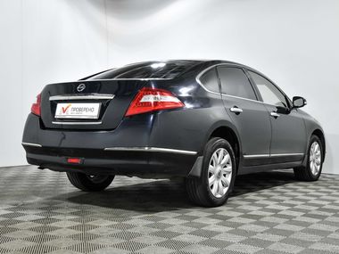 Nissan Teana 2010 года, 240 798 км - вид 5