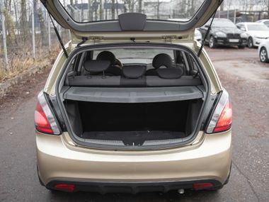 Kia Rio 2011 года, 227 636 км - вид 12