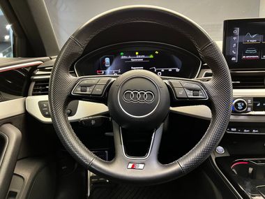 Audi A4 2021 года, 40 872 км - вид 9