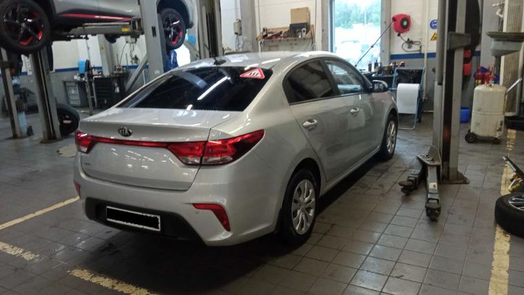 Kia Rio 2017 года, 120 654 км - вид 3