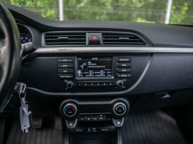 KIA Rio 2017 года, 120 654 км - вид 7
