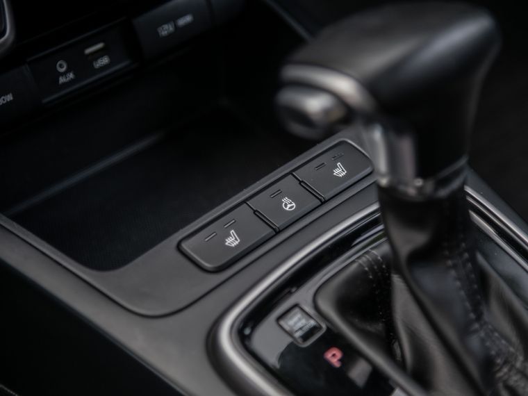 KIA Rio 2017 года, 120 654 км - вид 9