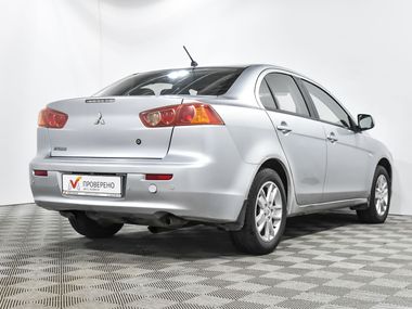 Mitsubishi Lancer 2009 года, 150 000 км - вид 4