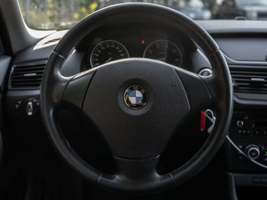 BMW X1 2012 года, 311 000 км - вид 6