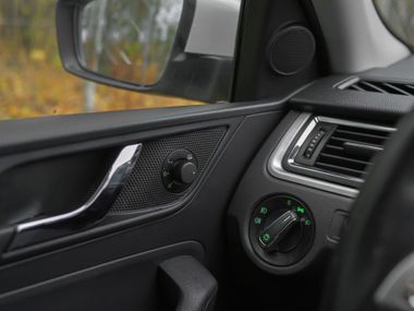 Skoda Rapid 2015 года, 177 123 км - вид 12