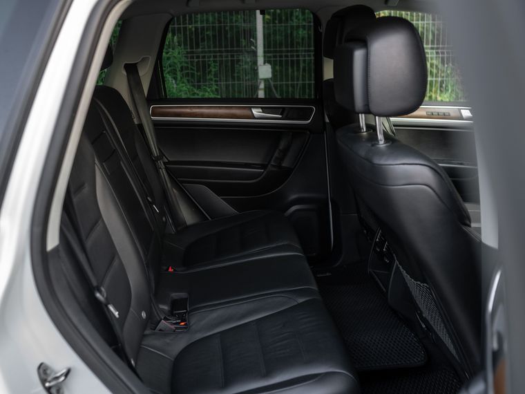 Volkswagen Touareg 2014 года, 195 972 км - вид 16