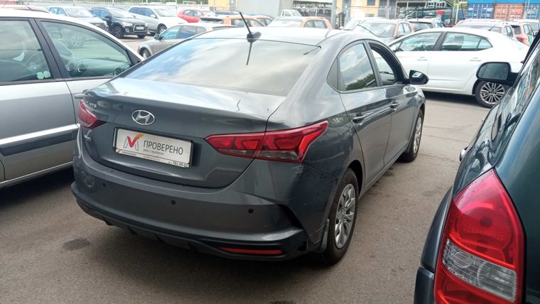 Hyundai Solaris 2021 года, 95 810 км - вид 3