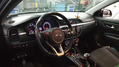 KIA Rio X-Line 2018 года, 98 507 км - вид 5
