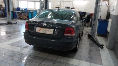 Volkswagen Polo 2017 года, 142 086 км - вид 3