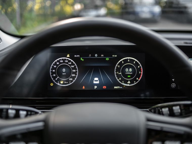 Omoda C5 2023 года, 28 500 км - вид 5