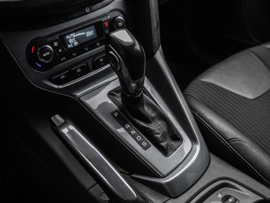 Ford Focus 2011 года, 199 000 км - вид 9