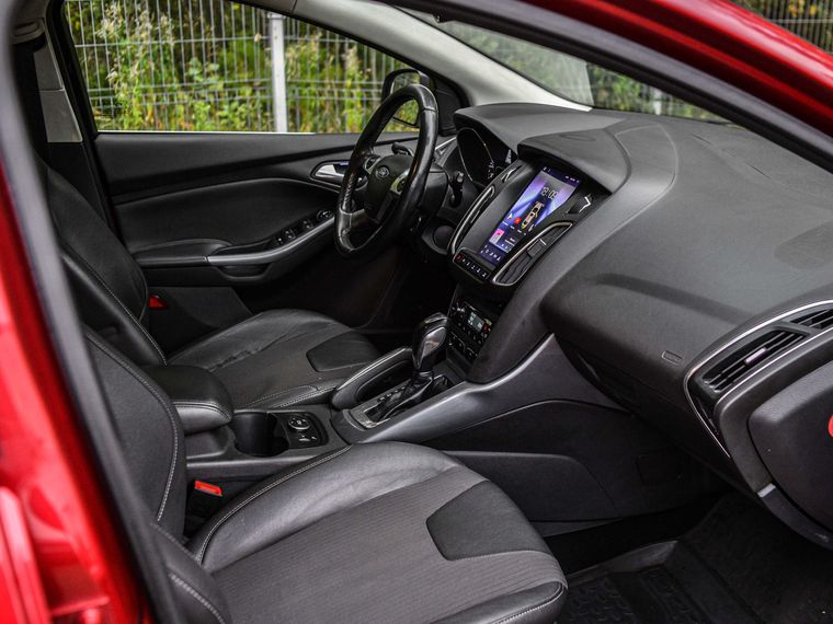 Ford Focus 2011 года, 199 000 км - вид 13