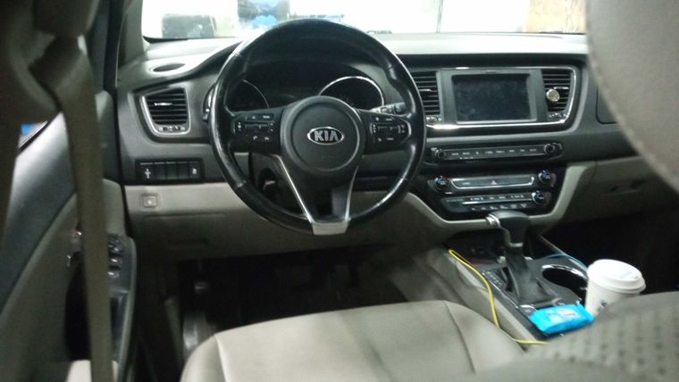 KIA Carnival 2019 года, 122 226 км - вид 5