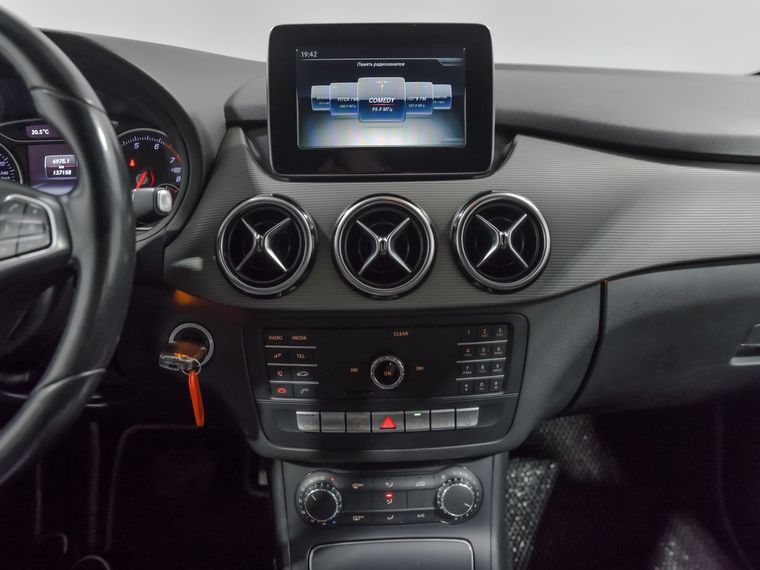 Mercedes-Benz B-класс 2015 года, 137 156 км - вид 10