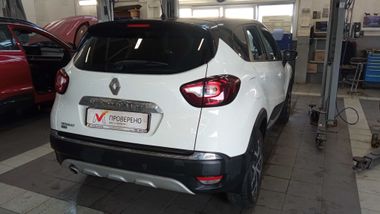 Renault Kaptur 2017 года, 109 302 км - вид 3