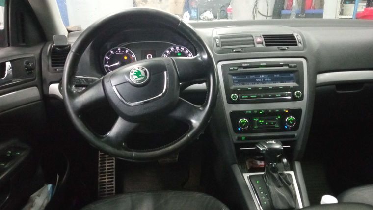 Skoda Octavia 2008 года, 192 733 км - вид 5