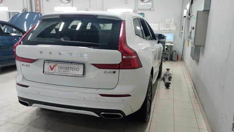 Volvo Xc60 2019 года, 61 687 км - вид 4