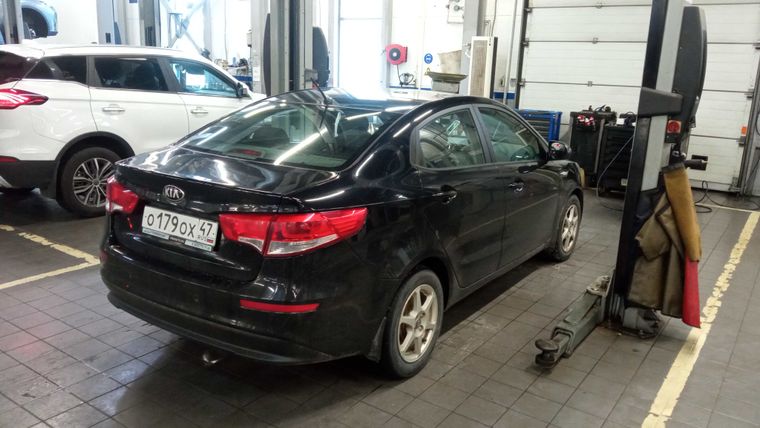 KIA Rio 2016 года, 84 768 км - вид 3