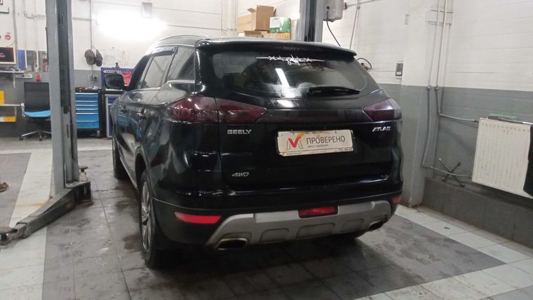 Geely Atlas 2019 года, 155 101 км - вид 4