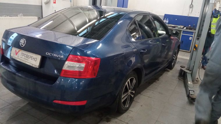 Skoda Octavia 2014 года, 161 000 км - вид 3