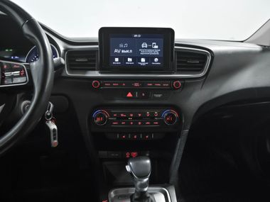 KIA Ceed 2019 года, 126 721 км - вид 11