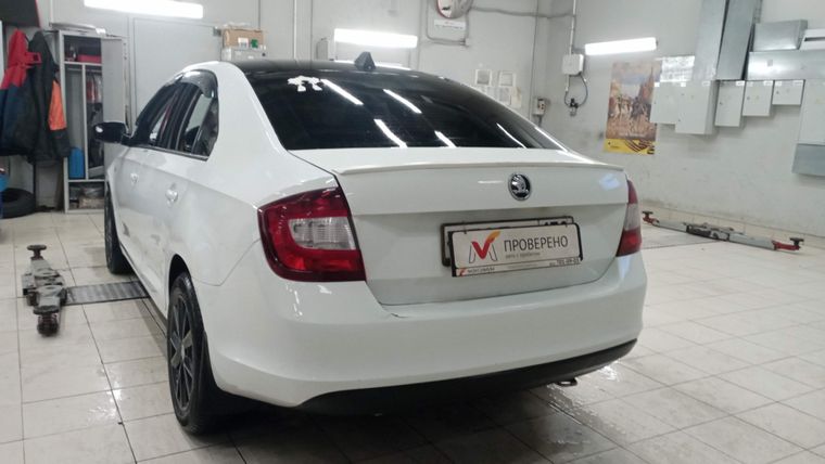 Skoda Rapid 2016 года, 132 241 км - вид 4
