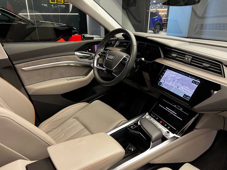 Audi E-tron Sportback 2020 года, 70 179 км - вид 28