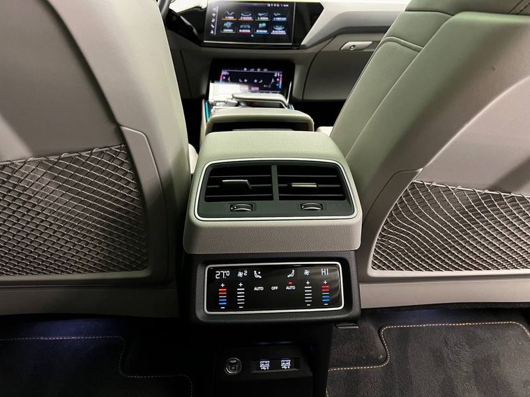 Audi E-tron Sportback 2020 года, 70 179 км - вид 26