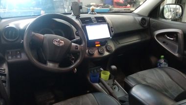 Toyota RAV4 2011 года, 134 110 км - вид 5